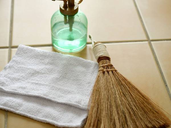 生ゴミの消臭や五徳の洗浄にも！　意外と知られていない「重曹」の活用法とは