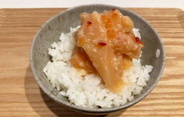 「まじで旨い」「ご飯食べすぎちゃう」　コストコの『サーモンの塩麹漬け』に、中毒者続出