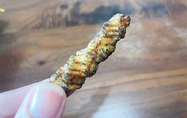 「忠実に再現」「めっちゃ濃厚」　ゴーゴーカレー監修のスナックに、手が止まらない