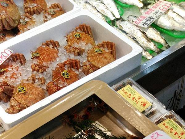 海鮮売り場の『POP』を見て、客が迷った理由　「食いづらいわっ！」「まさに究極の二択」