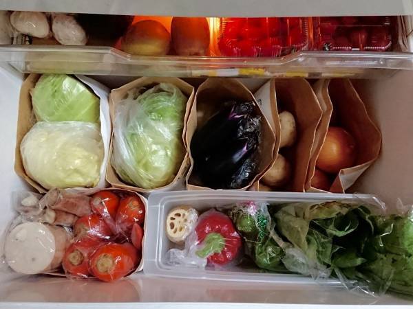 「絶対やる」「ありがたい」　野菜を長持ちさせる保存テクに目がテン