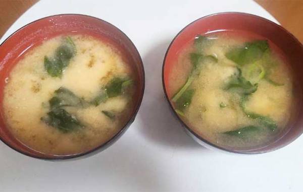 夫が味噌汁を３杯おかわり！　いつもの味噌に『白いアレ』を入れたら「全然違う！」「まろやか」
