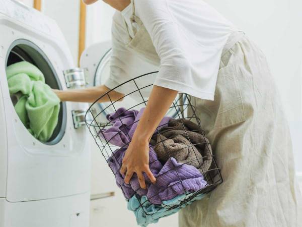 花粉の時期でも外干しできる？　洗濯のプロが教えるコツに「意外！」「やってみよう」