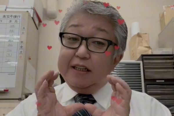 流行りのダンスを「ヘン」だと思いつつTikTokに踊ってみた動画を投稿し続けたおじさん、ついにフォロワー数２０万を超える