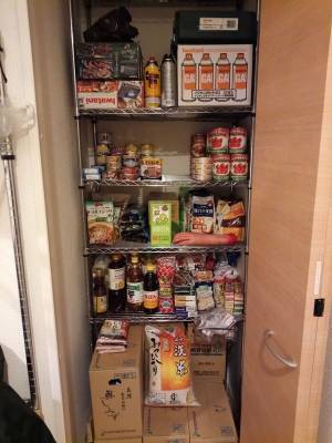 母親「災害とかちゃんと備えてるの？」　息子「２か月分くらいは…」　その量がとんでもなかった！