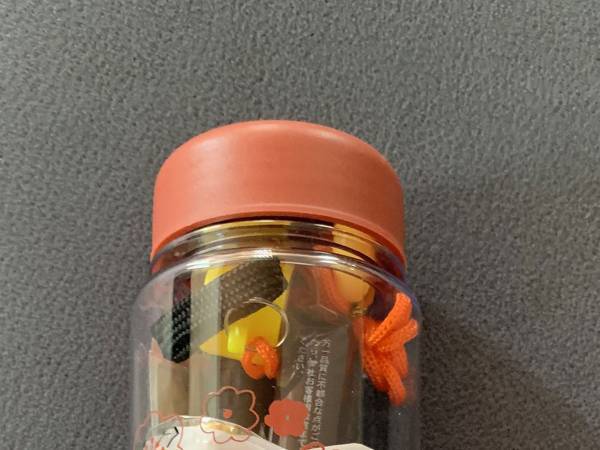 ボトルの中に入れたものが？　「賢すぎる！」「いつも持ち運べるからいい！」