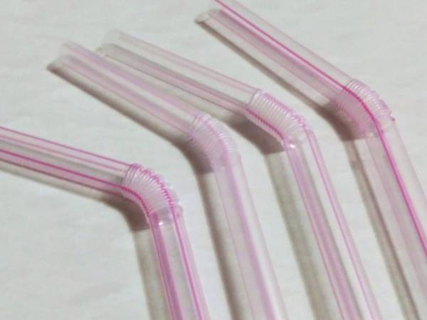 ストロー万能すぎない！？　開封した「鰹節パック」を保存する裏技に脱帽