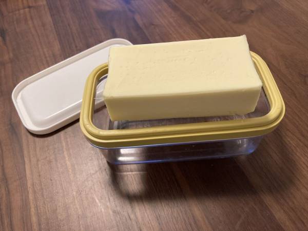 アレでゴシゴシ！　固まったバターを柔らかく復活させる方法に「100点」「これいいじゃん」