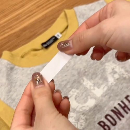 首のタグちくちく問題を解消するアイディアに「知らなかった」「よさそう！」