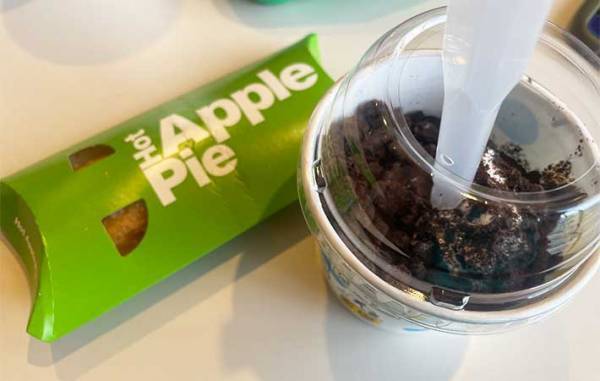 マクドナルドに罪深きスイーツ爆誕！　『定番アイス』と『アレ』　禁断の組み合わせとは？