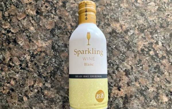 「十分な泡立ち」「翌日もおいしい」　スーパーで買える手頃な『缶ワイン』を、ソムリエが飲むと？