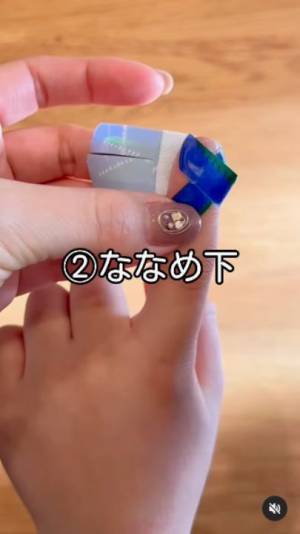 手洗いしても剥がれにくい！　指先に絆創膏を貼る時のコツに「知らなかった」「めちゃくちゃ使える」