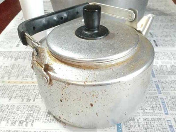 軍手の下に『あれ』を装着！　家事代行サービス会社おすすめの『掃除テク』が、かゆいところに手が届く