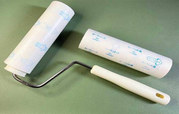 切れ目を見失ったクリーナー　簡単に剥がす方法に「もうイライラしない！」