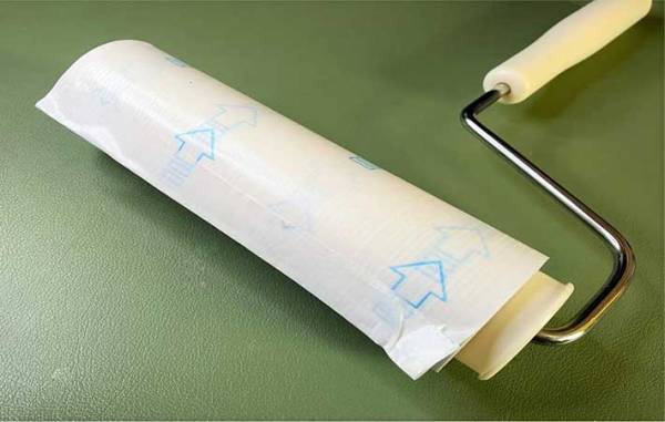 切れ目を見失ったクリーナー　簡単に剥がす方法に「もうイライラしない！」