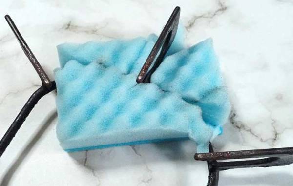 「知らなかった」　スポンジに『あること』をするだけで、使い道が２倍になった！