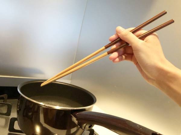 菜箸見つからない問題を解決する方法が「ナイスアイディア」