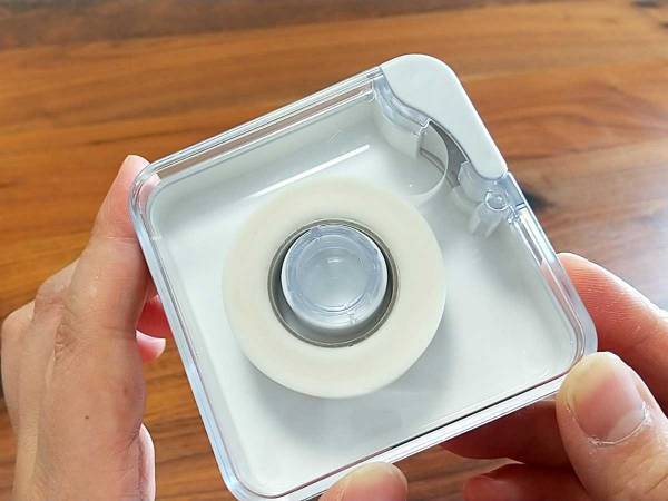 「かなり優秀」「こういうの待ってた」　１００均で買える『サージカルテープカッター』