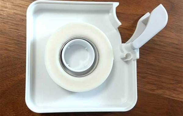 「かなり優秀」「こういうの待ってた」　１００均で買える『サージカルテープカッター』