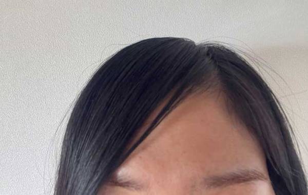 忙しい朝に、ボサボサ髪をサッと整える『１００均アイテム』　「これは人気出る」「仕上がりバッチリ」