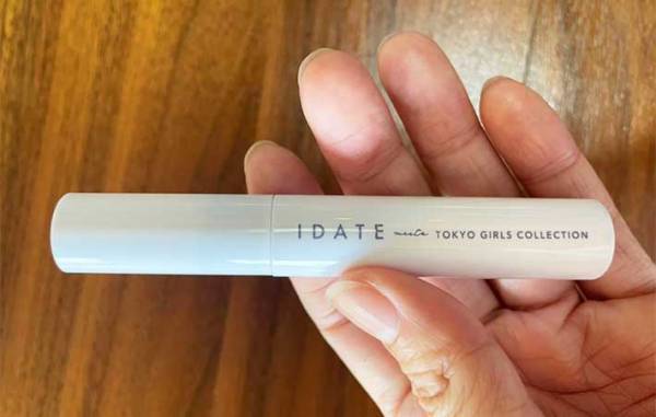 忙しい朝に、ボサボサ髪をサッと整える『１００均アイテム』　「これは人気出る」「仕上がりバッチリ」