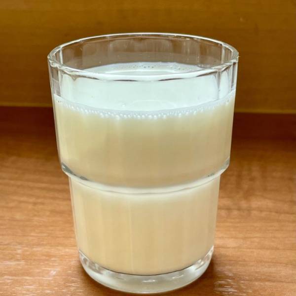 ミルクマイスター直伝『アイスミルク』の飲み方に「この発想はない」「絶対おいしい」