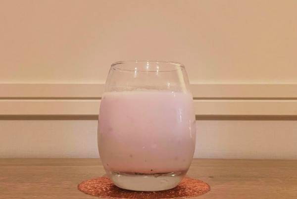 ミルクマイスター直伝『アイスミルク』の飲み方に「この発想はない」「絶対おいしい」