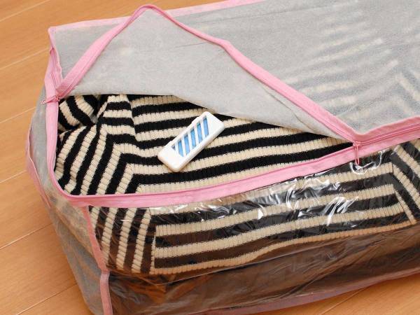 冬物衣類をしまう時にやりがち　ライオンが注意喚起した『衣替えのNG行為』とは？