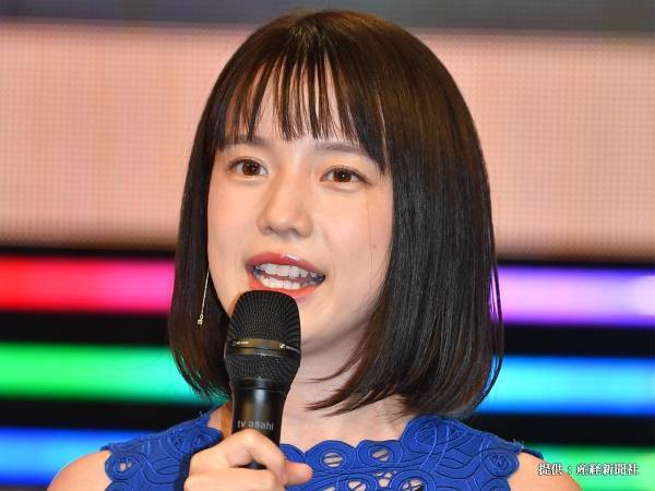 「LINEのID教えて」　面倒な客に絡まれて悩む女性店員　弘中アナの返しに「かっこよすぎ！」