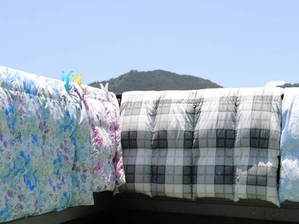 この７つはNG！？　実は逆効果になってしまう布団の干し方