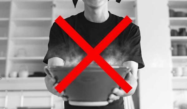 「笑うぐらいが丁度いい」「こんなことある？」注文を二度間違えた店員が伝票に？