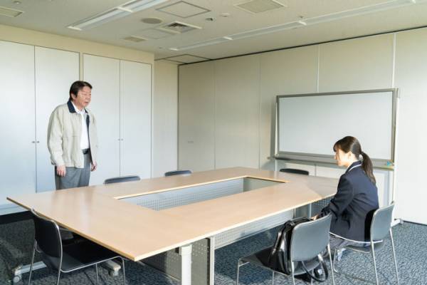 【『ケイジとケンジ、時々ハンジ。』第4話感想】とんでも展開！？“江戸係長”古田新太がまさかの退場　今後の展開予想あり