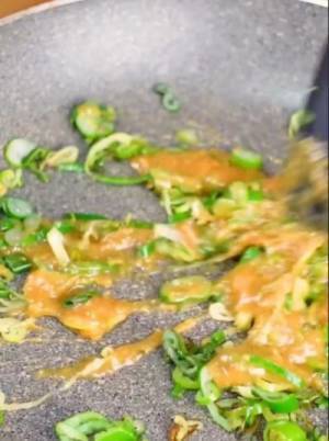 フードロス削減！　長ネギの緑色の部分で作るネギ味噌に「びっくり」「さっそく作る」