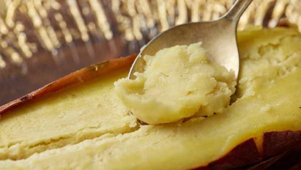 「スーパーの焼き芋は冷凍すべし」　マルエツの投稿に「コレはおいしそう！」