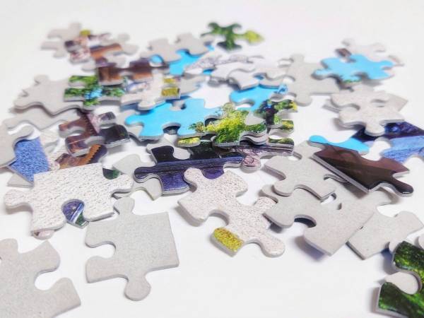 ストレスフリーなパズル収納は○○で！　ピッタリはまる収納グッズとは