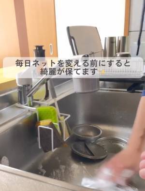 卵パックを開ける時は「反対側から」が正解！？　取り出しやすくなる納得の理由