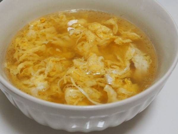 ふわふわのかきたまを作る料理テクが「賢すぎる」　あの調理器具を使うだけで？