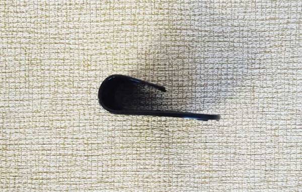 調理中に置き場所に困る、お玉と菜箸　１００均のキッチンアイテムが「最高」「安定性バツグン！」