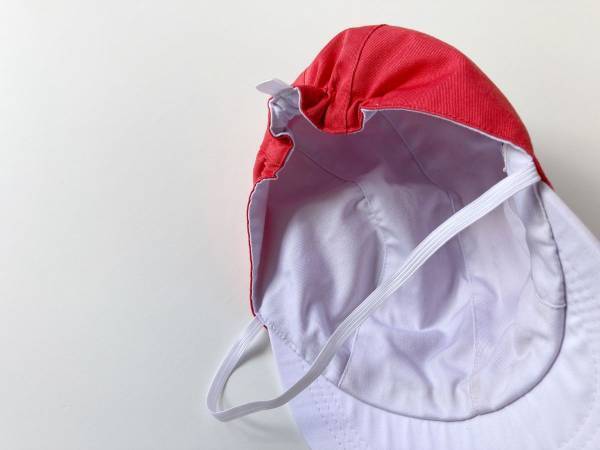 子供の帽子のゴム紐がとれた…　簡単すぎる補修方法に「画期的」「常備したい」