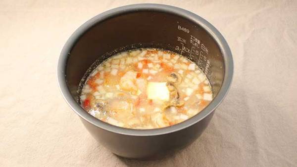 現役シェフが公開したピラフのレシピに「めちゃくちゃおいしそう」「１週間以内に作る」