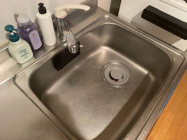 シンクのお手入れ方法をＴＯＴＯが紹介　まずは、自宅のシンクの素材を確認！