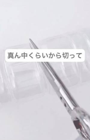 洗面台はキレイなまま！ 　絵の具や習字の筆を「飛び散らないように」洗う方法