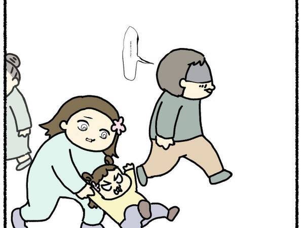 疲弊するママにすれ違った男性がボソッ　ひと言に「世の中捨てたもんじゃない」「神」