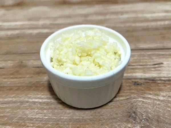 「石鹸いらないわ」「早く知りたかった」　しつこいニンニク臭を『２０秒で消す方法』とは？