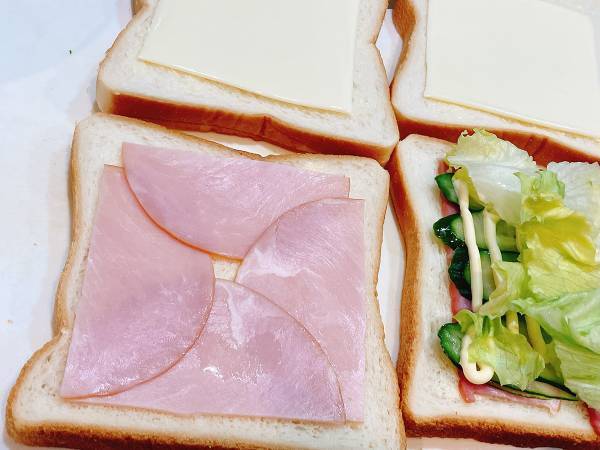 ハムがのった食パンに「天才すぎる」の声！　５万人が絶賛したそのワケとは…？