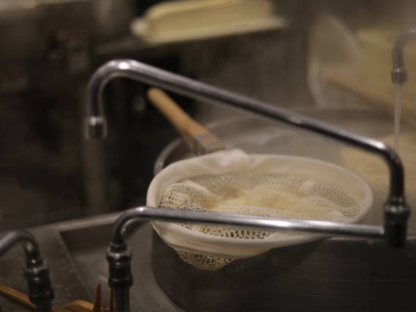 うどんへの『カエル混入』認めた丸亀製麺　謝罪と対応に「誠実だ」「頑張ってほしい」