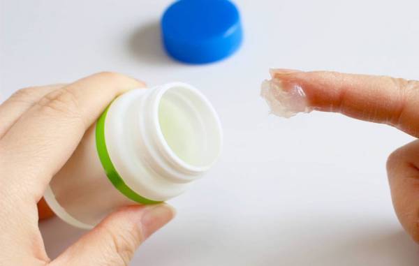 「避難所でメイクを落としたい」　クレンジングを持っていない時、代用できるものって？