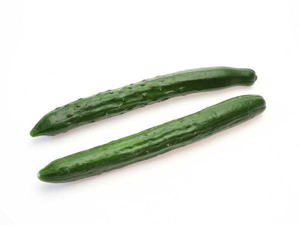 使うのは包丁のみ！　超簡単なキュウリのアク抜き方法を、アイリスオーヤマが紹介