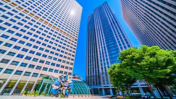 「なんとなく使ってた」「え、意外と…」　高層ビルといえるのは〇〇が分かれ目？