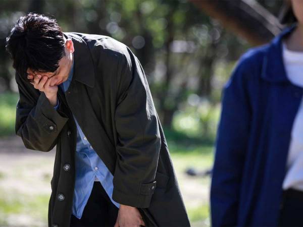 「ひとみ、待ってくれ」という男性の声　修羅場かと思った女性が窓の外を確認すると？